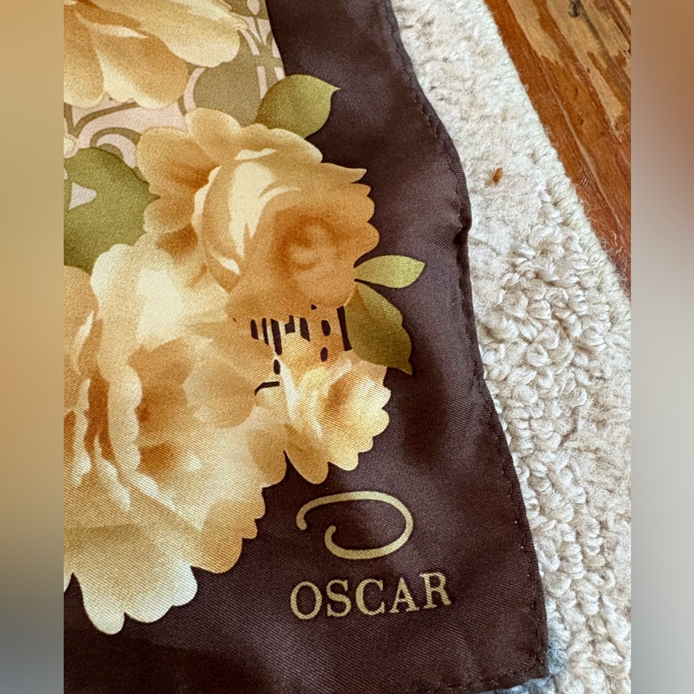 Oscar de la Renta retro 70s Mystical Diamond Cottagecore silk scarf